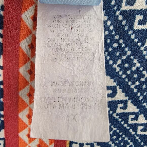 M Fasis By California Blue Blouse Women's Size 1X Colorful Split Back Semi Sheer - Picture 9 of 10